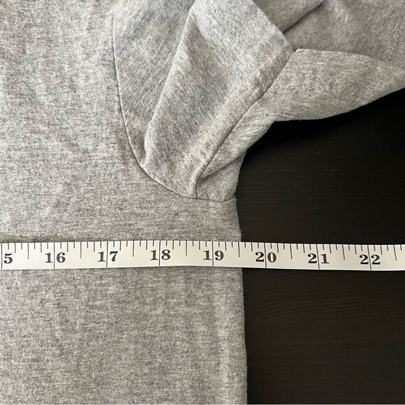 Disney T-Shirt Medium Gray Mickey Mouse World 100th Anniversary Cotton - Picture 6 of 7